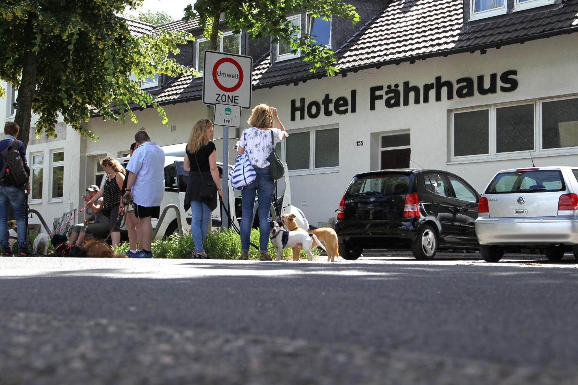 Hotel Faehrhaus Km734 Düsseldorf Exteriér fotografie